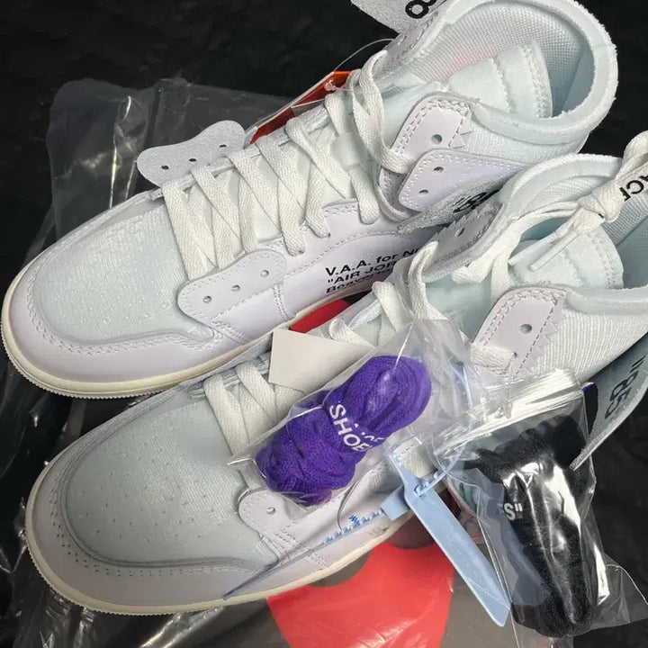 [BUNJANG] Nike Jordan 1 Virgil Abloh Archive Alaska White / 나이키 조던 1 버질 아블로 아카이브 알래스카 화이트 285