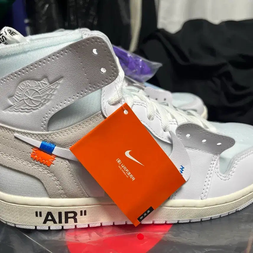 [BUNJANG] Nike Jordan 1 Virgil Abloh Archive Alaska White / 나이키 조던 1 버질 아블로 아카이브 알래스카 화이트 285