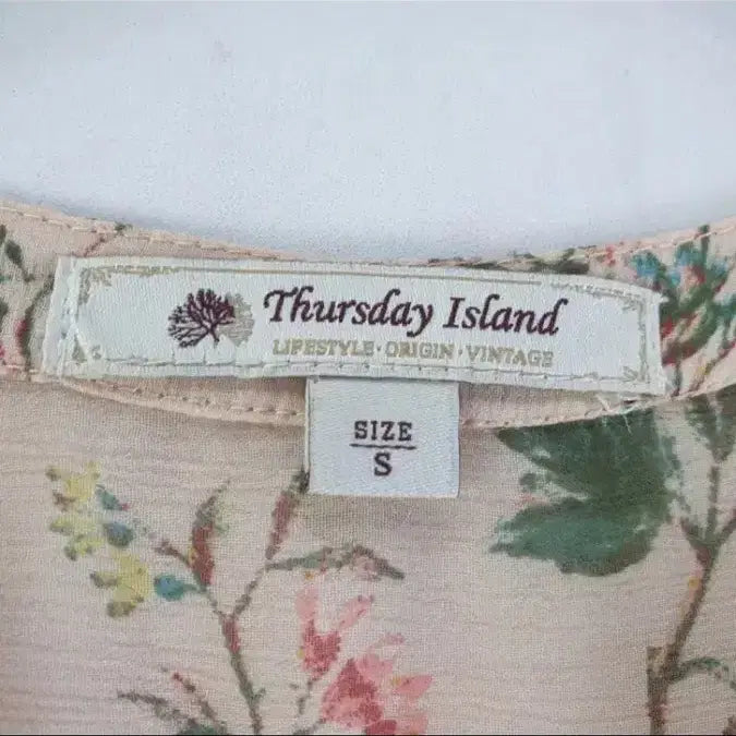 [BUNJANG] Thursday Island Blouse / 써스데이아일랜드 블라우스