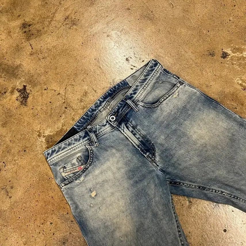 [BUNJANG] Diesel Washed Denim Jeans / [정품] 디젤 워싱 데님 청바지