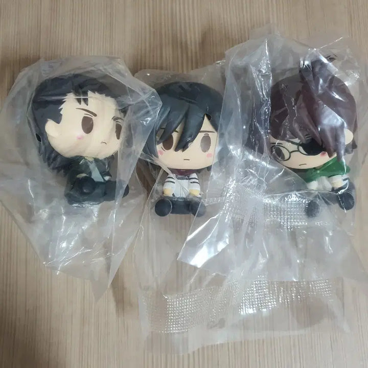 [BUNJANG] Attack on Titan Ichiban Kuji Chokonokko Figure Bundle Set (Eren, Mikasa, Armored Titan) / 진격의거인 제일복권 H상 에렌, 미카사, 한지 초코노코 일괄 양도합니다.
