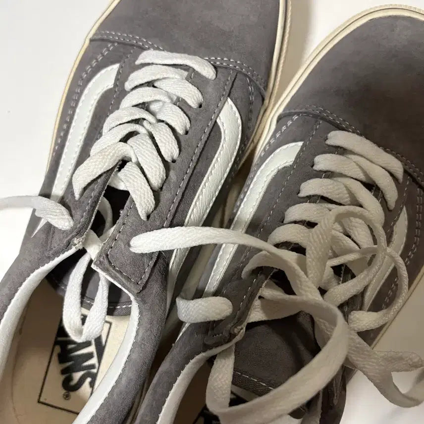 [BUNJANG] Vans Old Skool Suede Grey Sneakers / 반스 올드스쿨 스웨이드 그레이