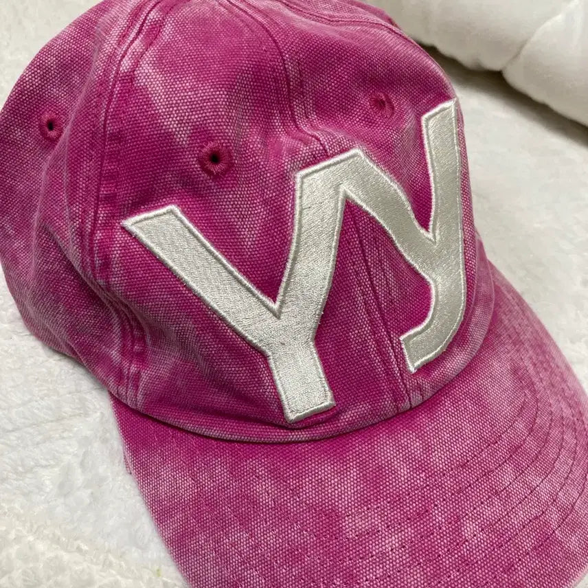[BUNJANG] Oseun yy Ball Cap / 오픈 yy 모자