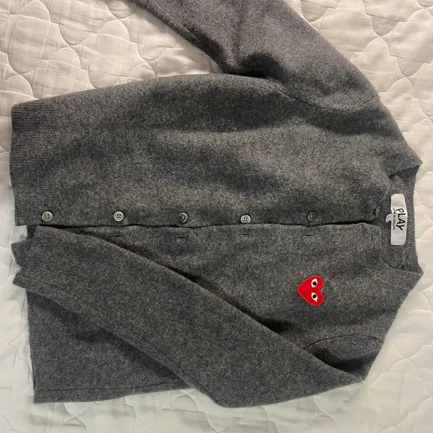 [BUNJANG] Comme des Garçons Play Cardigan / 꼼데가르송 가디건