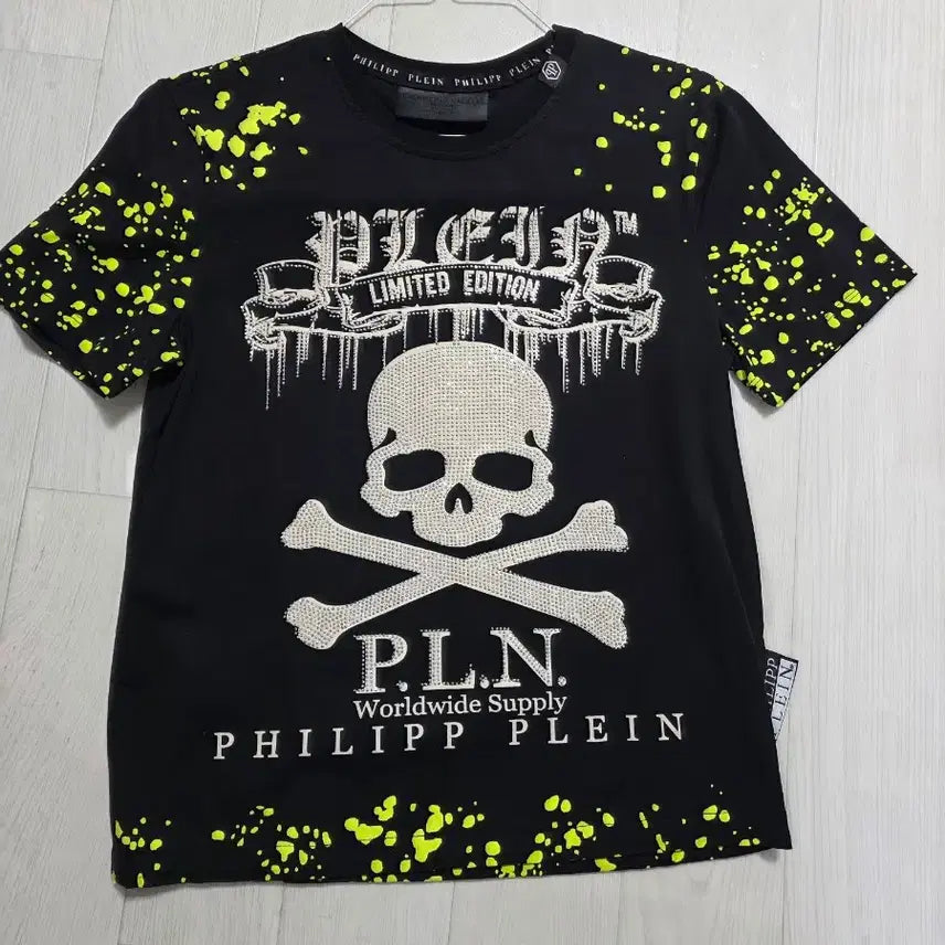 [BUNJANG] Philipp Plein Skull Crystal T-Shirt Black Unisex / 필립플레인 스컬 크리스탈 반팔티 블랙 공용