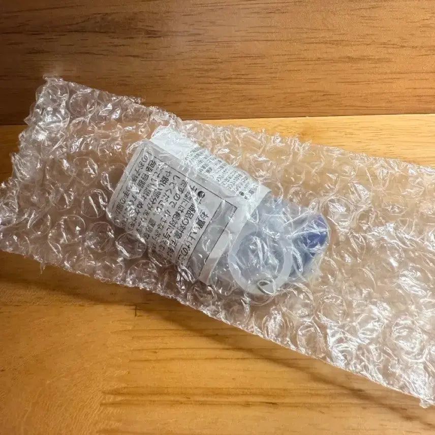 [BUNJANG] Winnie the Pooh Eeyore Clear Figure Charm / 곰돌이푸 클리어 메지루시[이요르]