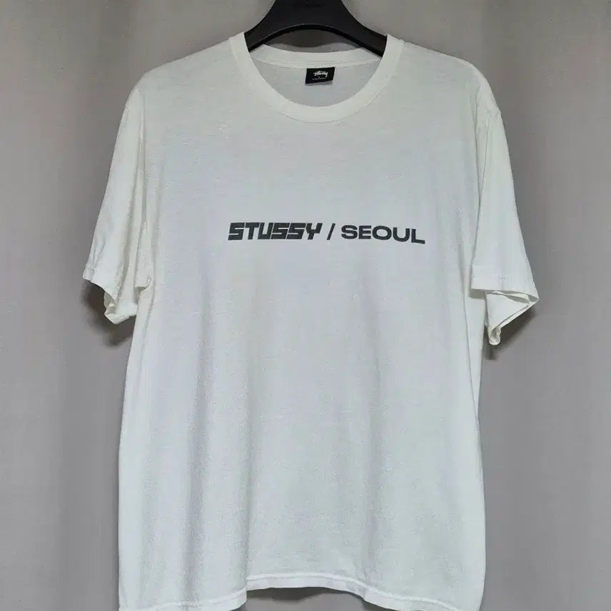 [BUNJANG] Stussy Seoul Chapter Exclusive T-Shirt White L / 스투시 서울챕터 익스클루시브 티셔츠 화이트 L