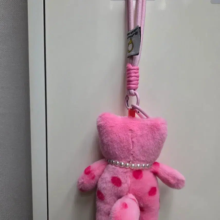 [BUNJANG] Pink Cat Plush Keychain with Heart Necklace / 핑크 고양이 인형 키링 하트 목걸이