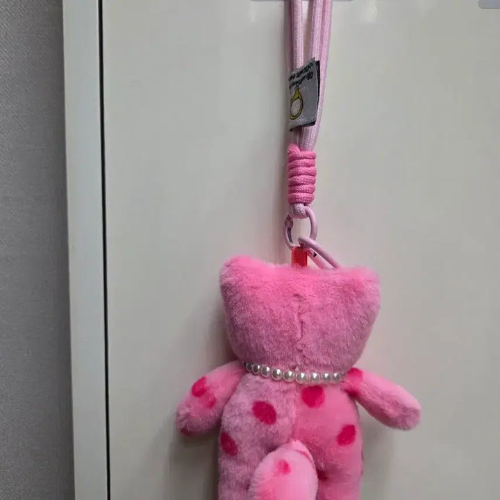 [BUNJANG] Pink Cat Plush Keychain with Heart Necklace / 핑크 고양이 인형 키링 하트 목걸이