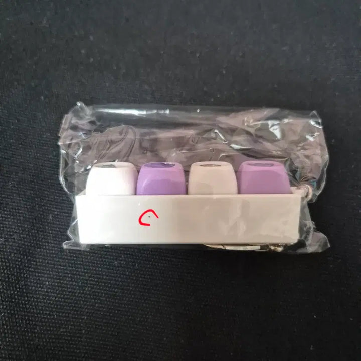 [BUNJANG] Tonymoly Pokemon Keycap Keychain Ditto (Sealed) / [미개봉] 올리브영 토니모리 포켓몬 포켓몬스터 키캡키링 메타몽