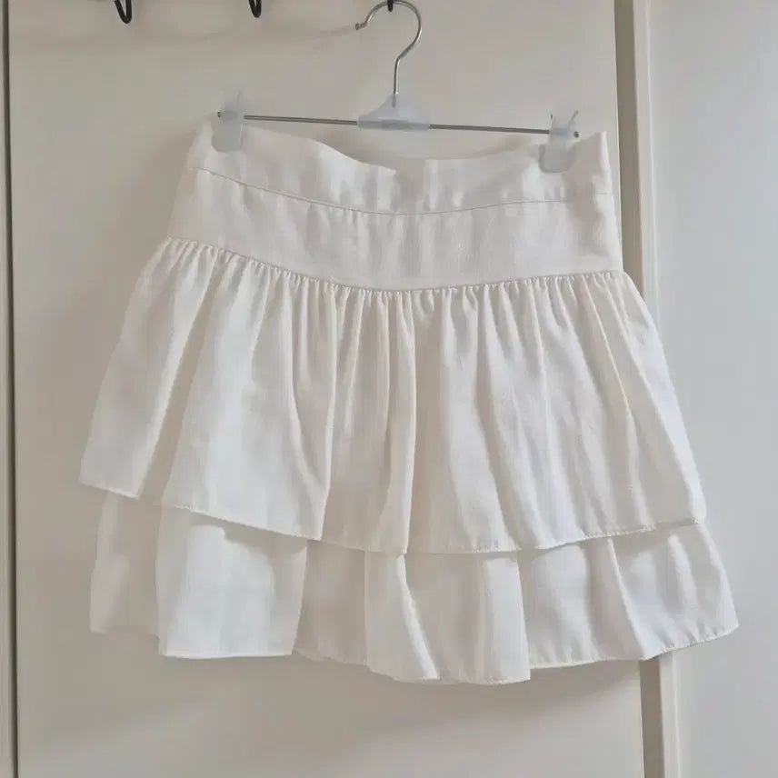 [BUNJANG] CRISH CRUSH Satin Ruffle Mini Skirt White / 크리시크 캉캉 미니스커트 화이트