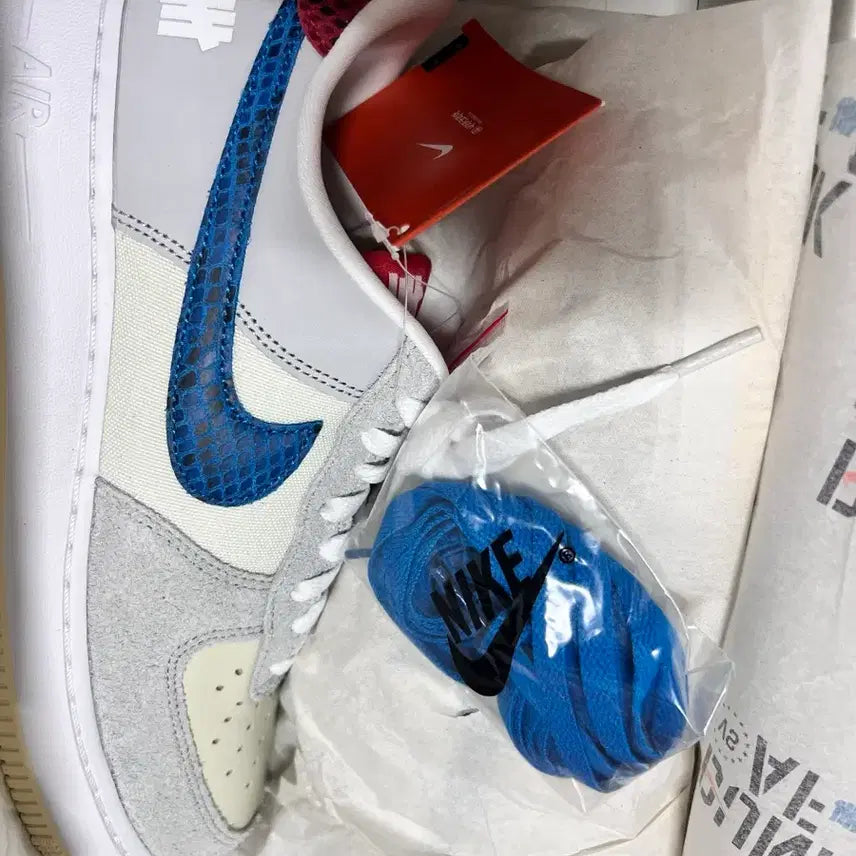[BUNJANG] Nike x Undefeated Air Force 1 Low Sneakers (Size 265) / [265] 나이키X언디핏 에어포스1 로우