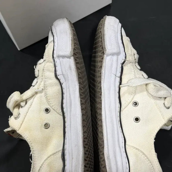 [BUNJANG] Mihara Yasuhiro Peterson Leather Sneakers White EU43 / [43]미하라 야스히로 피터슨 화이트