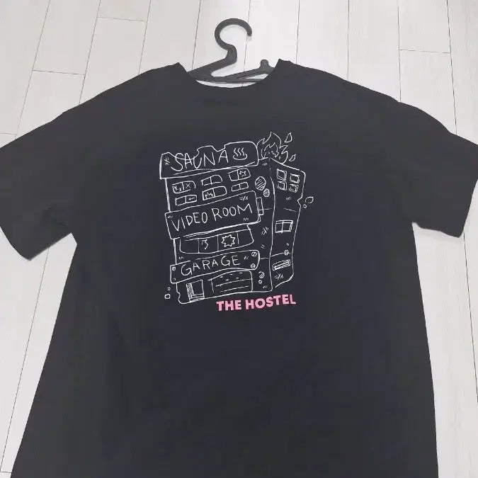 [BUNJANG] Lookism Hostel T-Shirt / 외모지상주의(외지주) 호스텔 티셔츠