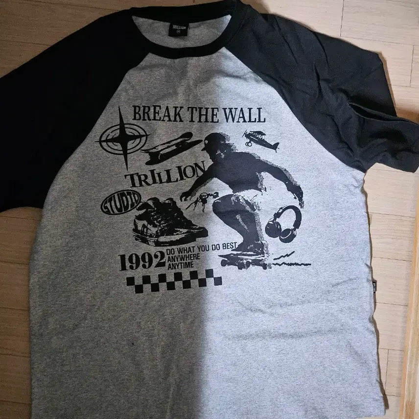 [BUNJANG] Pigment Graphic Raglan Short Sleeve T-Shirt - Black / 스케이트보드 피그먼트 그래픽 레글런 반팔_블랙