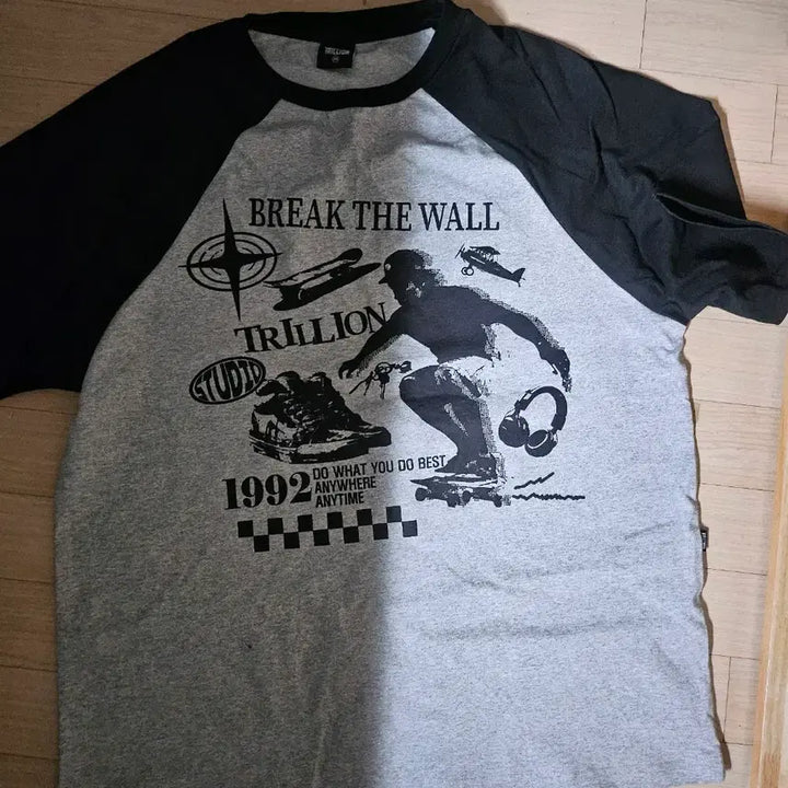 [BUNJANG] Pigment Graphic Raglan Short Sleeve T-Shirt - Black / 스케이트보드 피그먼트 그래픽 레글런 반팔_블랙