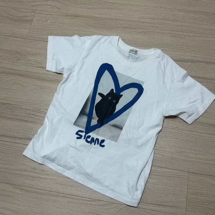 [BUNJANG] Sienne x Lovecat Short Sleeve T-Shirt Blue / 시엔느 러브캣 티셔츠 블루