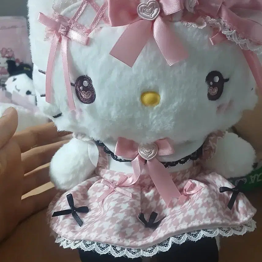 [BUNJANG] Sanrio Kitty Large Plush Doll / 대형 산리오 키티 인형