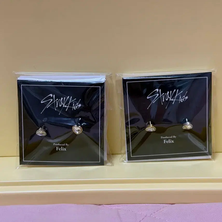 [BUNJANG] Stray Kids Felix Produced Earrings / 스트레이키즈 EARRINGS(Produced by FELIX) 필릭스
