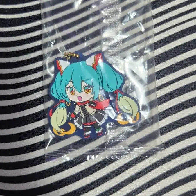 [BUNJANG] Hatsune Miku x Gundam Collaboration Gacha Keychain (Shining Ver.) / 미쿠 건담 가챠 키링 (샤이닝)