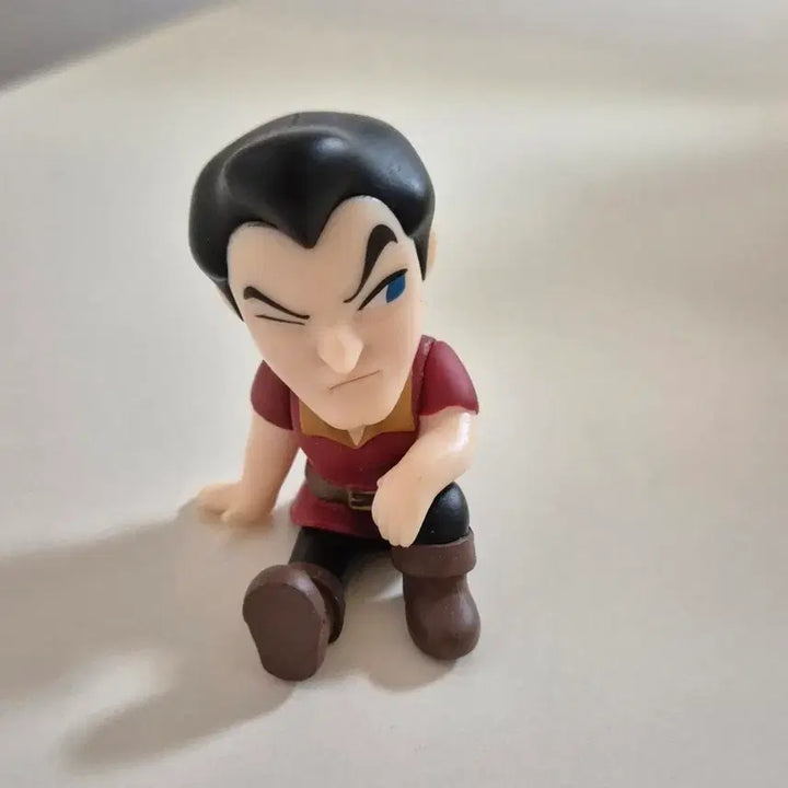 [BUNJANG] Disney Beauty and the Beast Gaston Shoulder Gacha / 디즈니 미녀와야수 어깨꿍 가챠 - 가스통