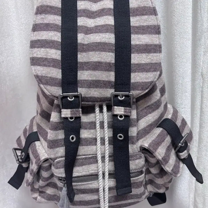 [BUNJANG] 10s Dance Pahisom Stripe Backpack Brown / 텐스댄스 파히섬 스트라이프 백팩 브라운 판매합니다. 탠스댄스