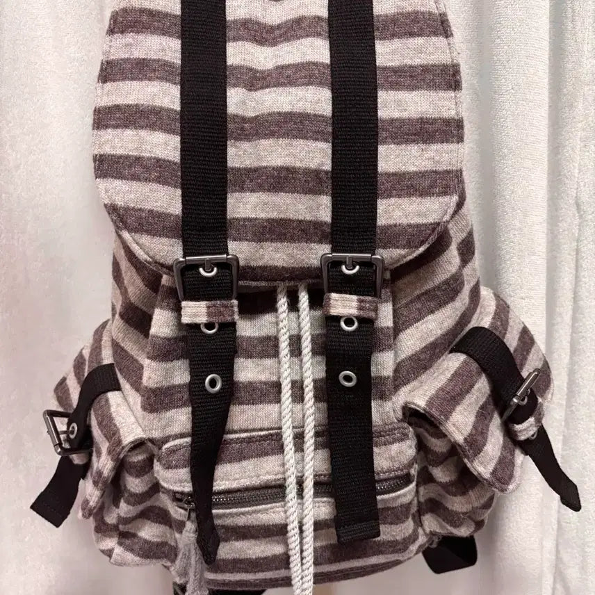 [BUNJANG] 10s Dance Pahisom Stripe Backpack Brown / 텐스댄스 파히섬 스트라이프 백팩 브라운 판매합니다. 탠스댄스