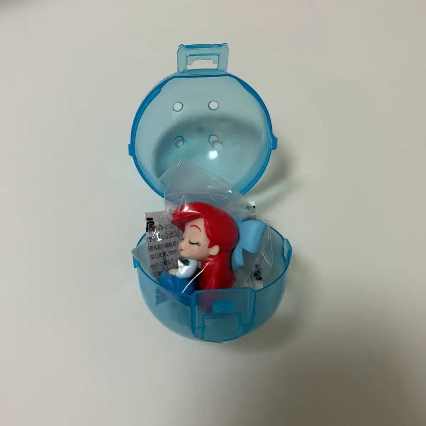 [BUNJANG] Disney The Little Mermaid Ariel Shoulder Bump 2nd Edition Gacha Figure / 디즈니 인어공주 에리얼 어깨쿵 2탄 피규어 가챠