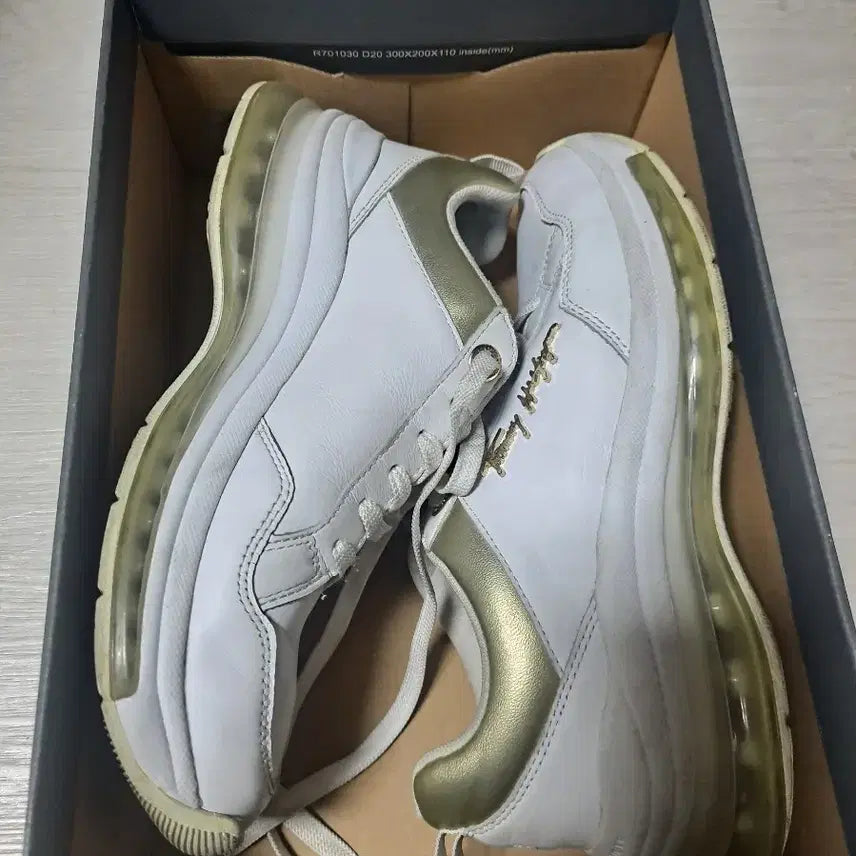 [BUNJANG] Tommy Hilfiger City Air White Sneakers (240mm) / TOMMY HILFIGER City Air 흰색 스니커즈 240