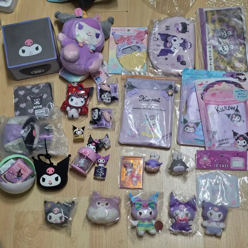[BUNJANG] Sanrio Kuromi Goods Bundle Set / 정품 산리오 쿠로미 굿즈 일괄판매
