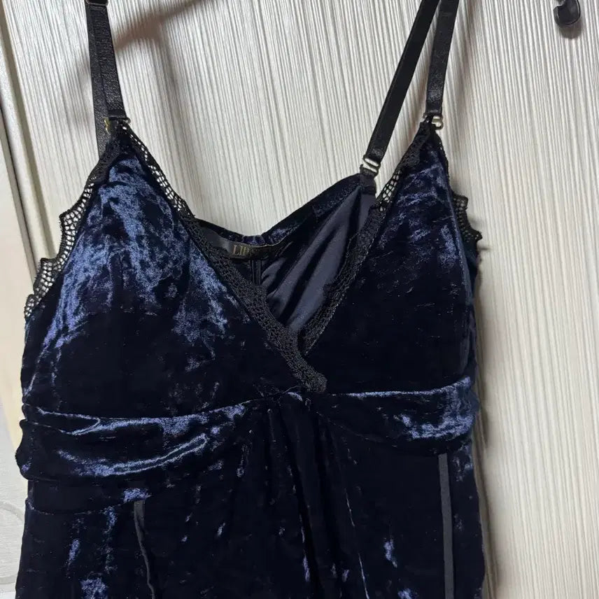 [BUNJANG] Navy Velvet Lace Slip Dress / 네이비 벨벳 레이스 슬립 원피스