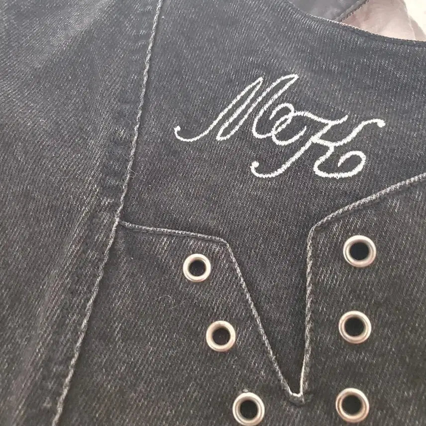 [BUNJANG] Michiko Koshino Black Denim Halterneck Vest / 미치코 코시노 블랙 데님 홀터넥 조끼