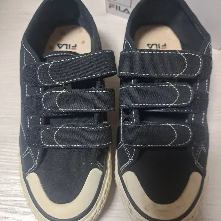 [BUNJANG] FILA Velcro Sneakers Black 220 / FILA 벨크로 운동화 블랙 220