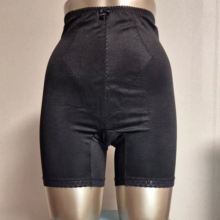 [BUNJANG] Italian Imported Lace Girdle Shapewear / 이태리 수입 레이스 거들 보정속옷 95 블랙 화이트 선택