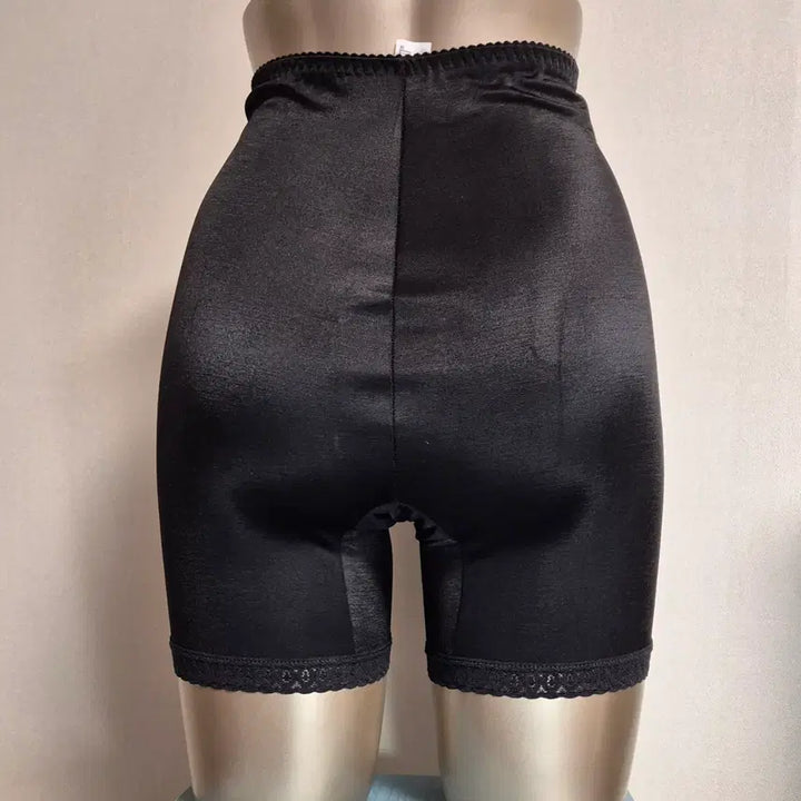 [BUNJANG] Italian Imported Lace Girdle Shapewear / 이태리 수입 레이스 거들 보정속옷 95 블랙 화이트 선택