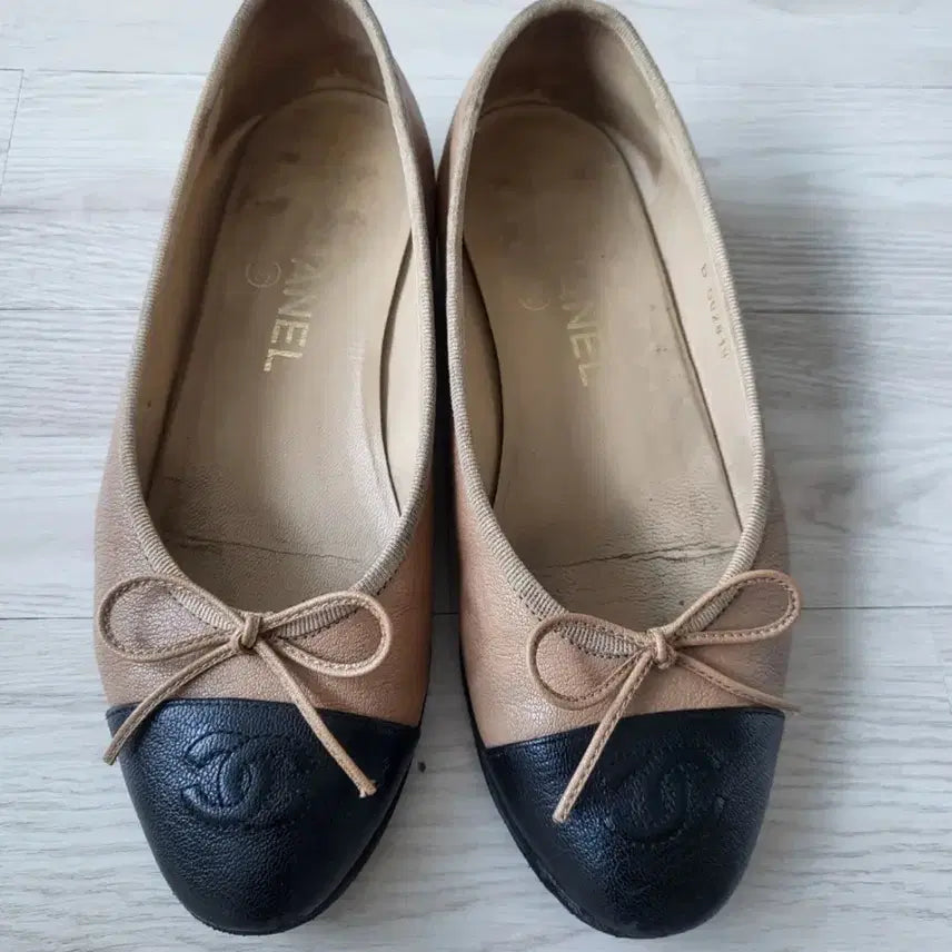 [BUNJANG] Chanel Ballerina Flats Beige/Black / 샤넬 발레리나 플랫 베이지/블랙