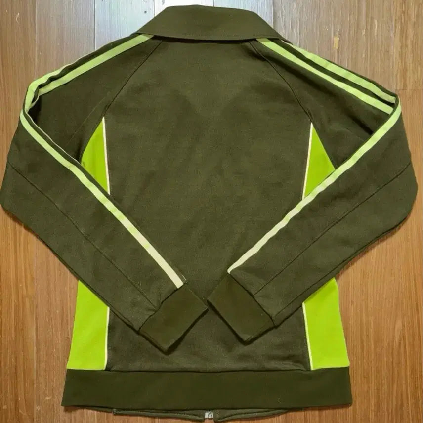 [BUNJANG] Adidas Khaki Slim Fit Jersey / 아디다스 카키 슬림핏 져지