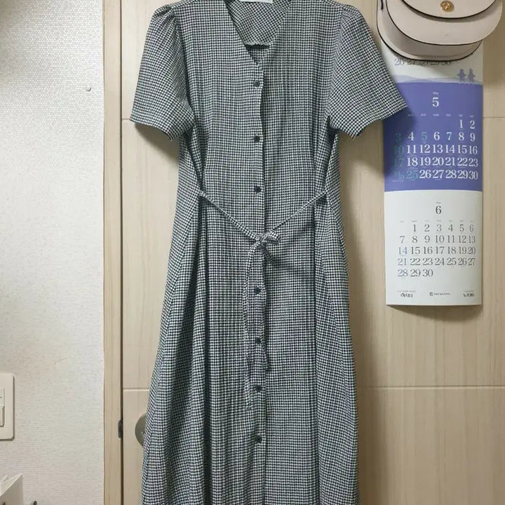 [BUNJANG] ID Store Jjijimi One-Piece Dress / 아이디스토어 지지미 원피스