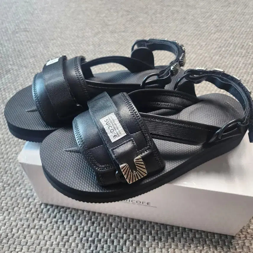 [BUNJANG] Suicoke Toga TONO Sandals / 수이코크 블랙 샌들