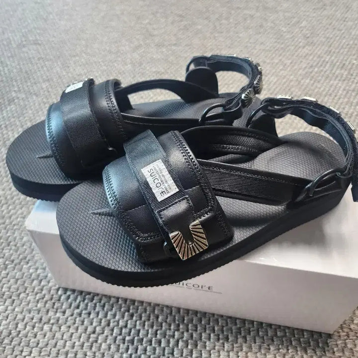 [BUNJANG] Suicoke Toga TONO Sandals / 수이코크 블랙 샌들