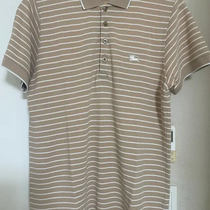 [BUNJANG] Burberry Short Sleeve Collar Polo Shirt - Size M / 버버리 반팔 카라 폴로티 M