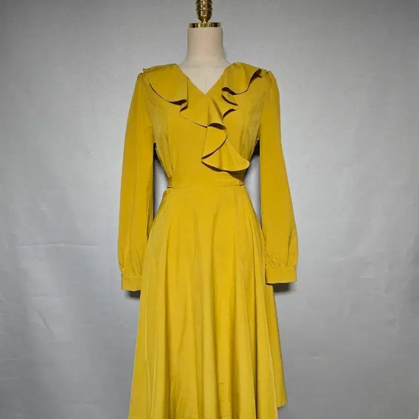 [BUNJANG] Chic Line Ruffle Long Dress / 시크라인 러플 롱원피스