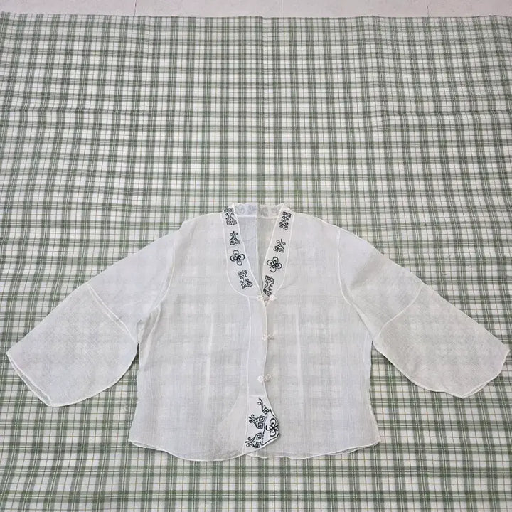 [BUNJANG] Ramie Embroidered Modern Jeogori - Size 77 / 3 ㅡ모시 자수 개량저고리  ㅡ77