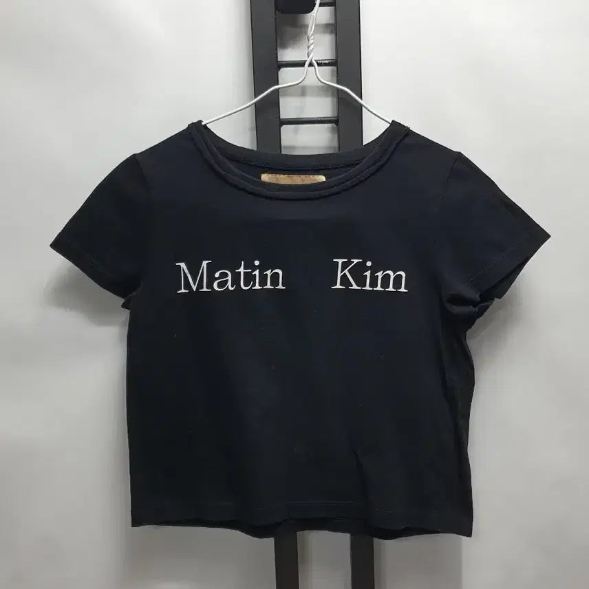 [BUNJANG] Matin Kim Cropped Short Sleeve T-Shirt Black / 마뗑킴 크롭 반팔 티셔츠 블랙