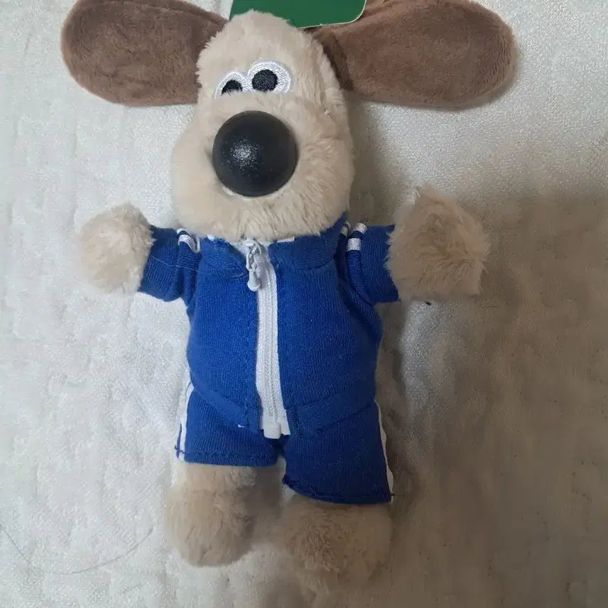 [BUNJANG] Gromit "Tracksuit" Plush Keychain Doll / 추리닝그로밋 인형 키링 봉제인형