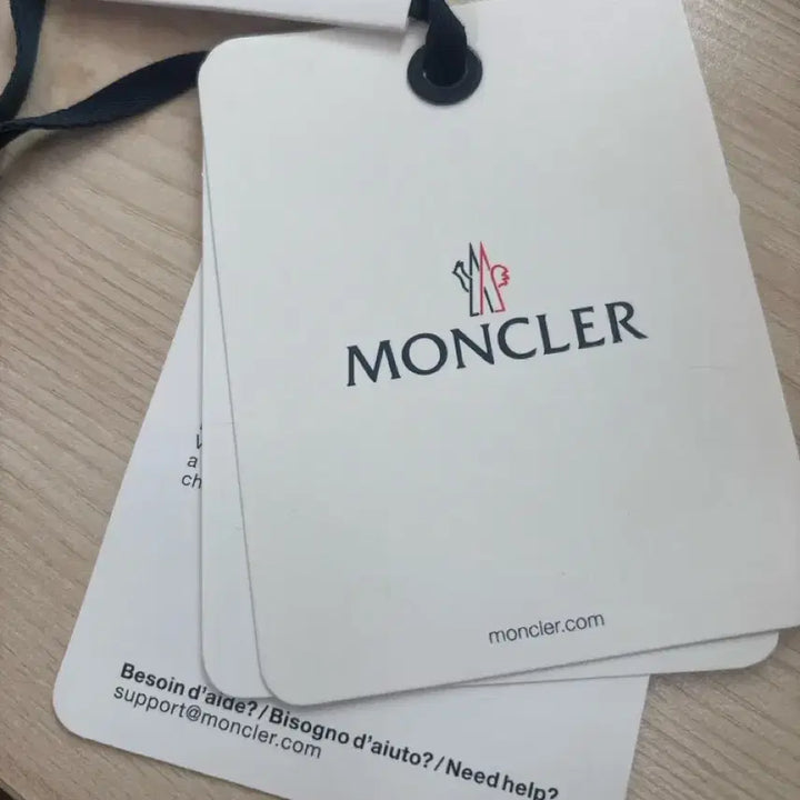[SOLD OUT] 몽클레어 반팔