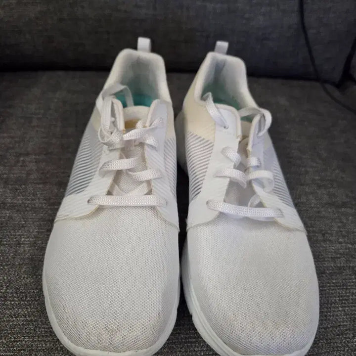[BUNJANG] Skechers Flex Appeal 2.0 White 245 / 스케쳐스 플렉스 어필 2.0 화이트 245