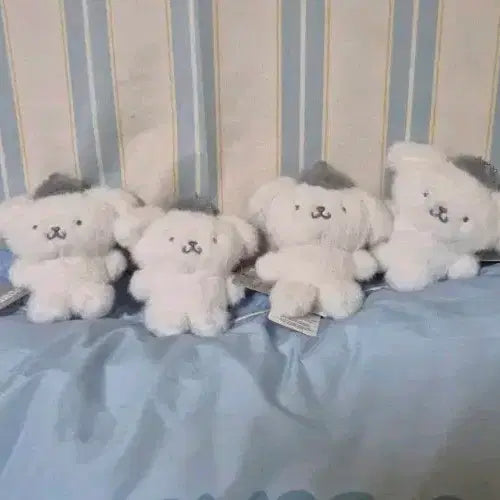 [BUNJANG] Sanrio Monotone Pompompurin Plush Keychain / 산리오 모노톤 폼폼푸린 인형 키링