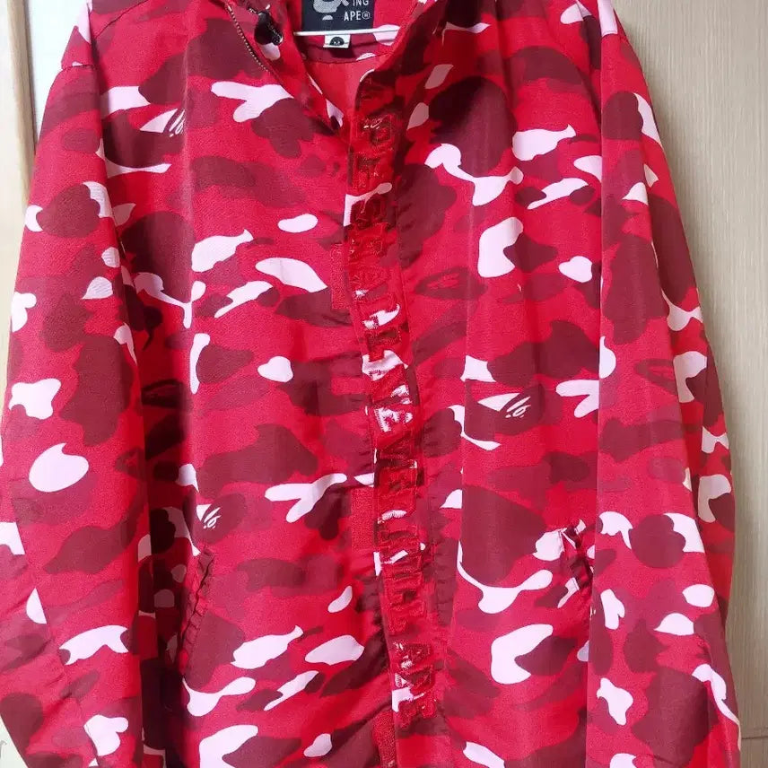 [BUNJANG] BAPE Red Camo Shark Logo Zip-Up Hoodie / 베이프 레드카모 M 후드집업