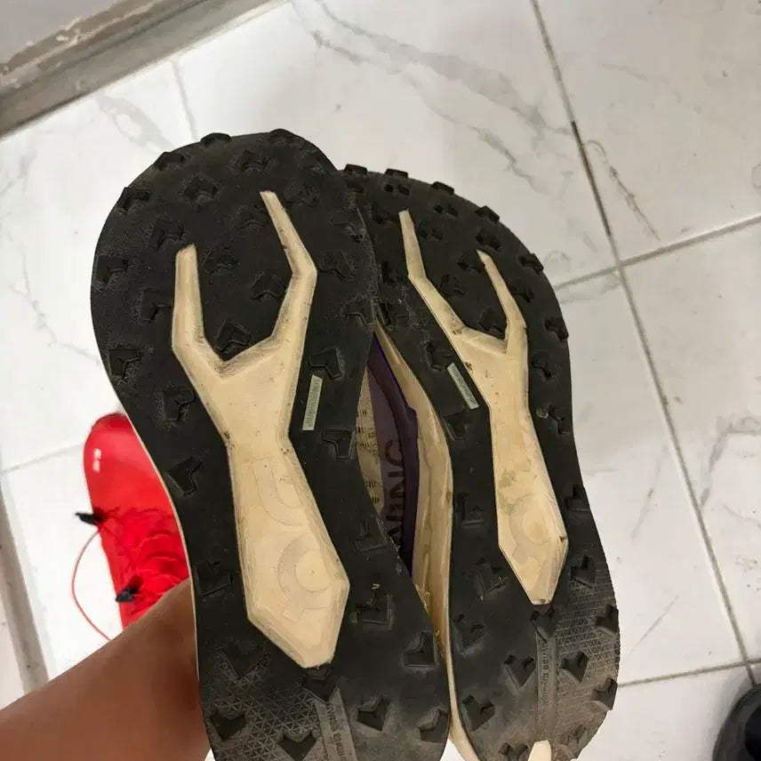 [BUNJANG] On Running Cloudultra Pro Running Shoes 265 / 온러닝 클라우드울트라 프로 265